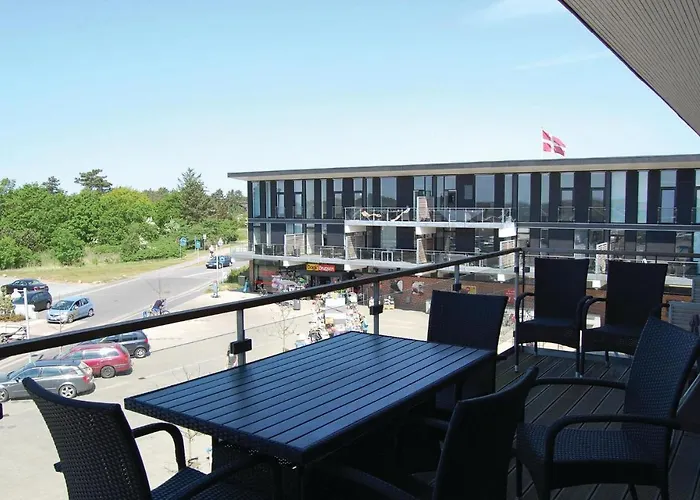 Apartment Lovely In With House Sea View