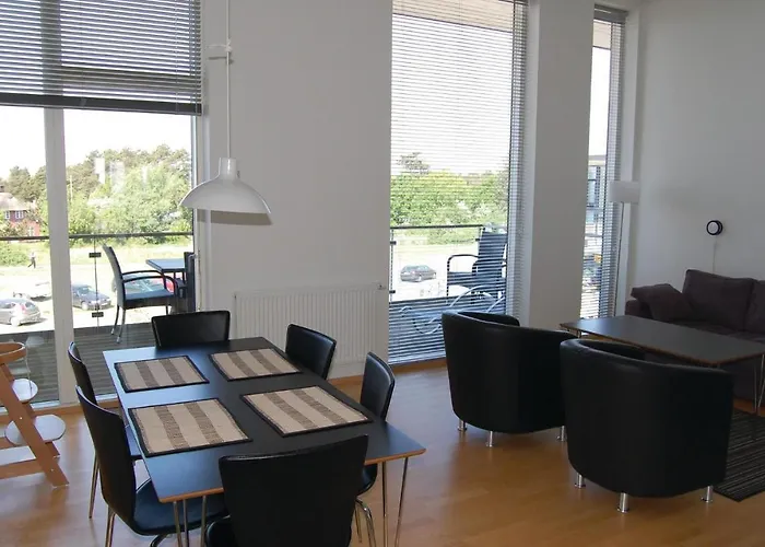 Apartment Lovely In With House Sea View Romo